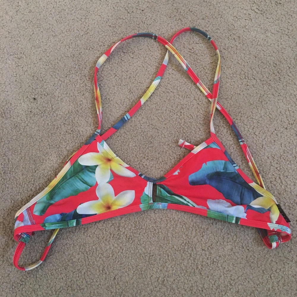 Jolyn Aloha vent top